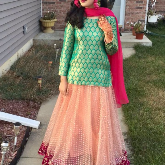 Mehndi lehenga choli - Picture 3 of 6